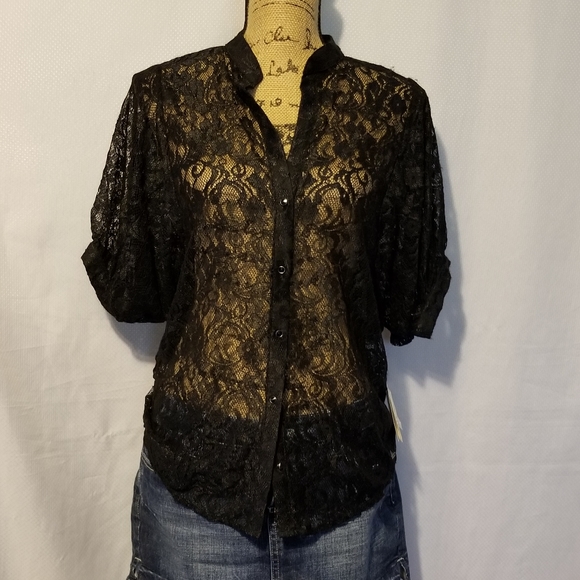 Guess Tops - Guess lace top.